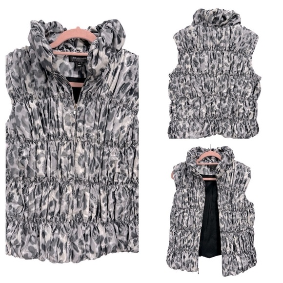 St.John Smocked Zippered Puffer Jacket Vest in Animal Print, M - Picture 1 of 11